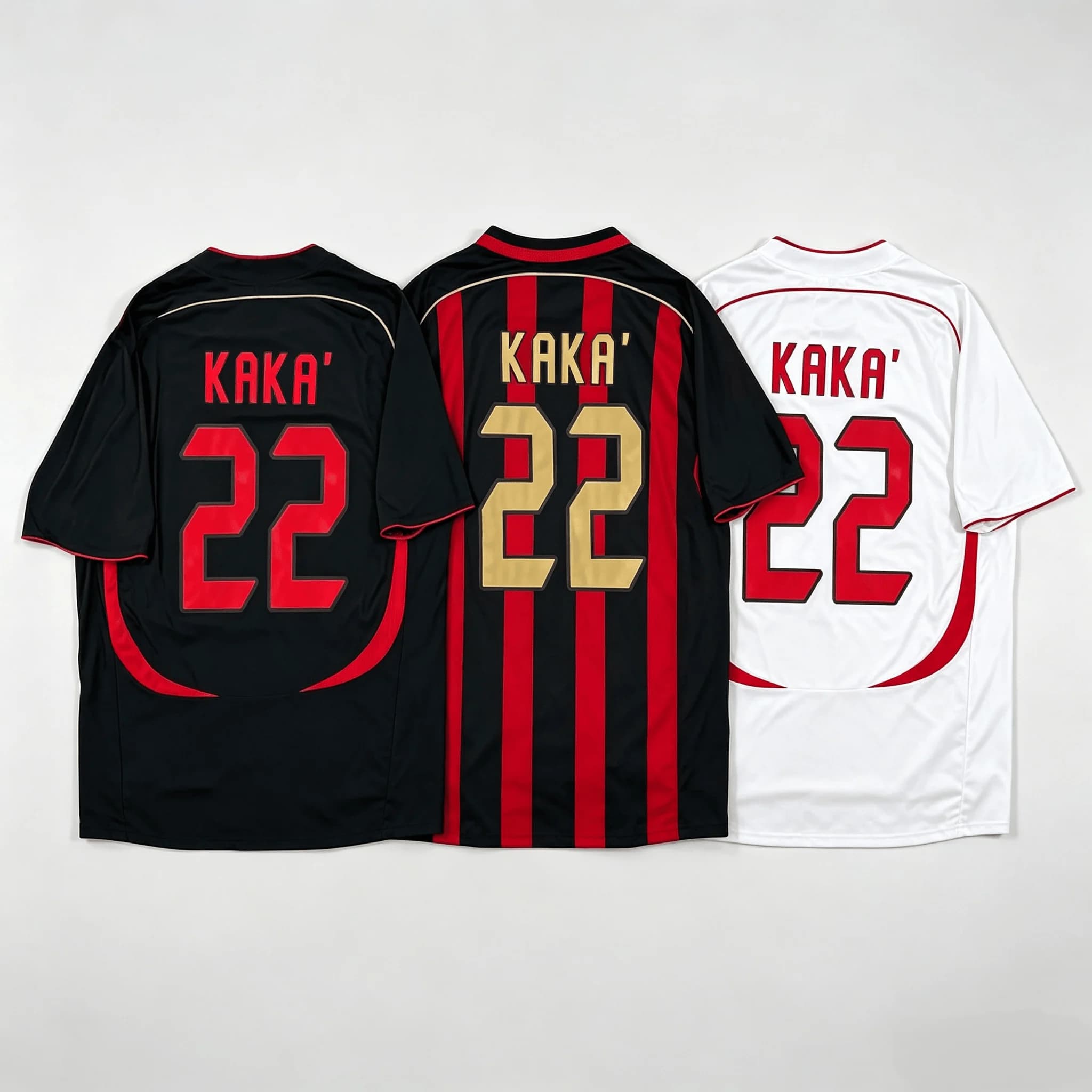 Camisa de Futebol Retrô Kaka 22 Para Homens e Mulheres