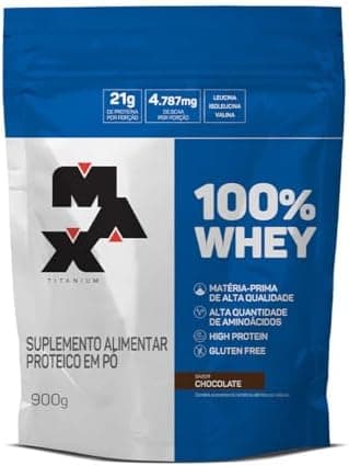 100% Whey Refil (900g) - Chocolate, Max Titanium | Oferece até 21g de proteína por porção/dose.